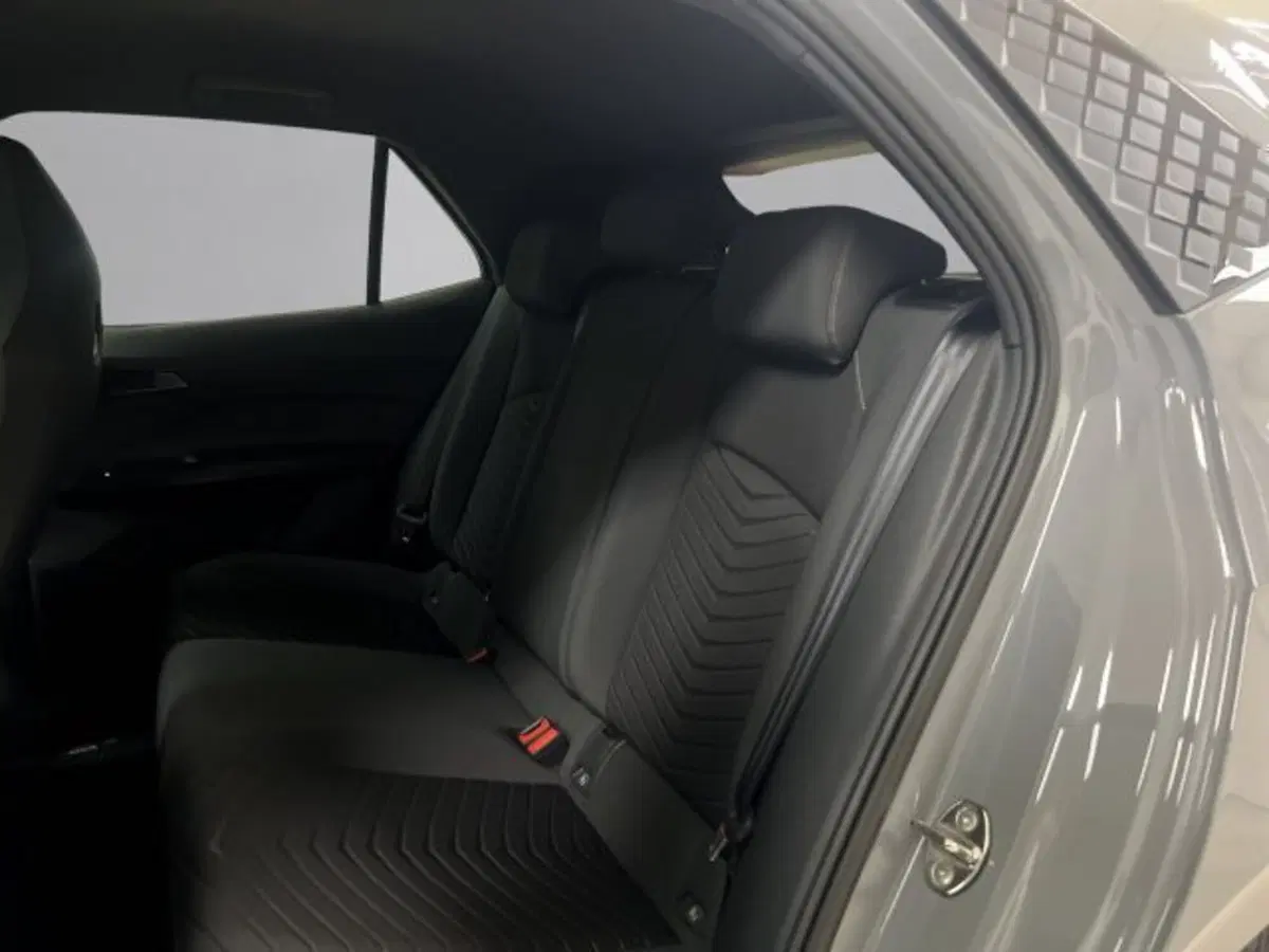 Cupra Born usata a Vicenza (12)