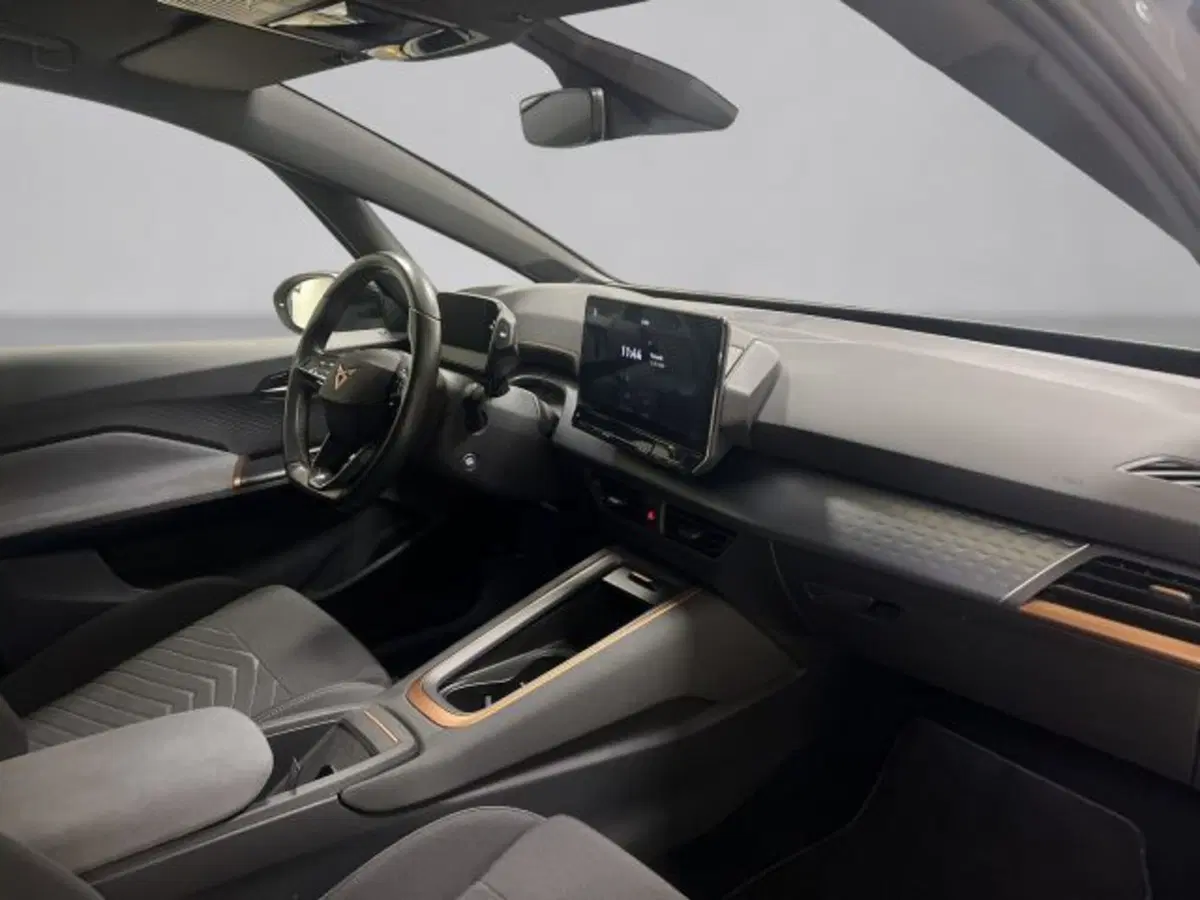Cupra Born usata a Vicenza (6)