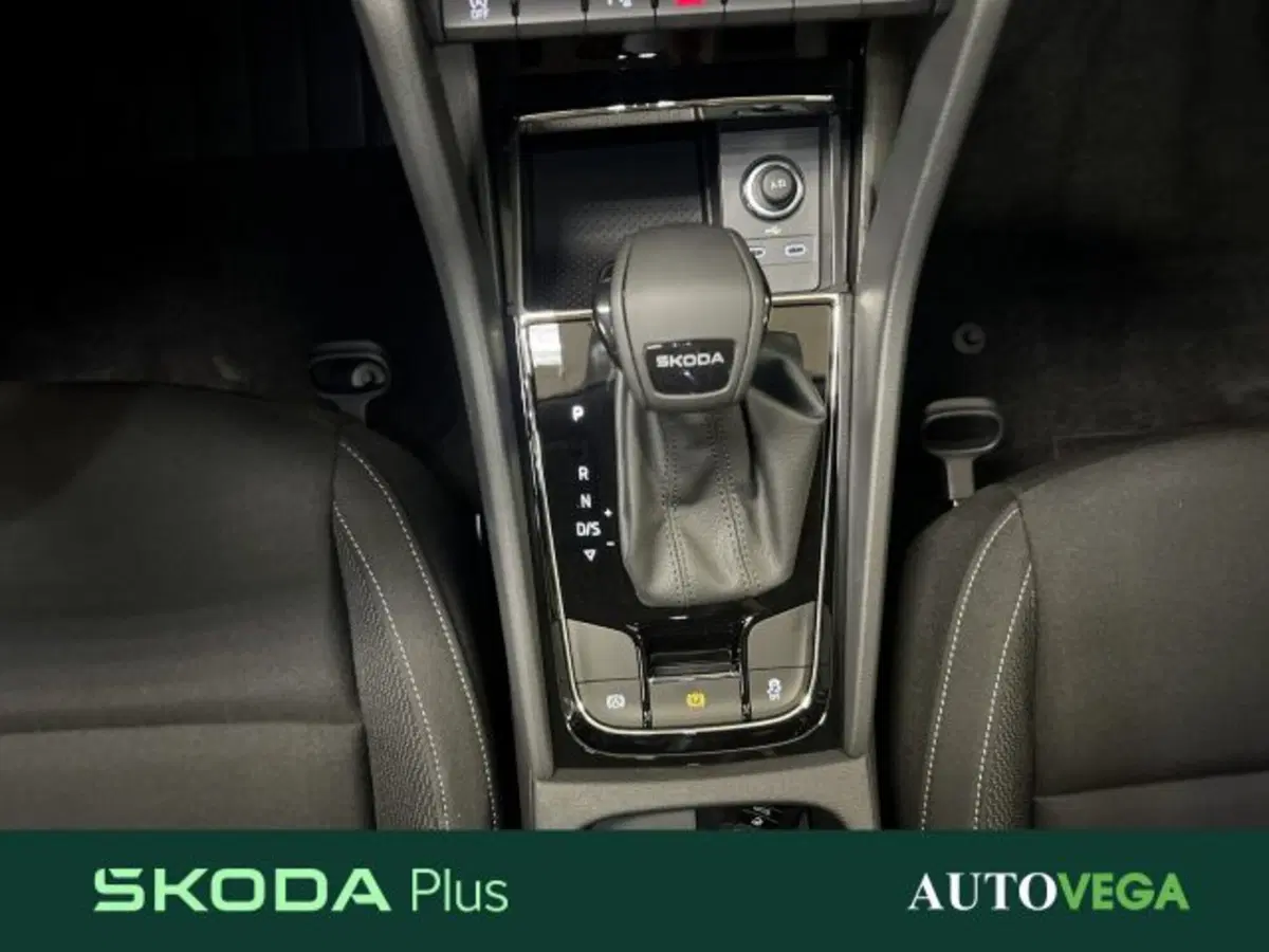 Skoda Karoq nuova a Vicenza (11)
