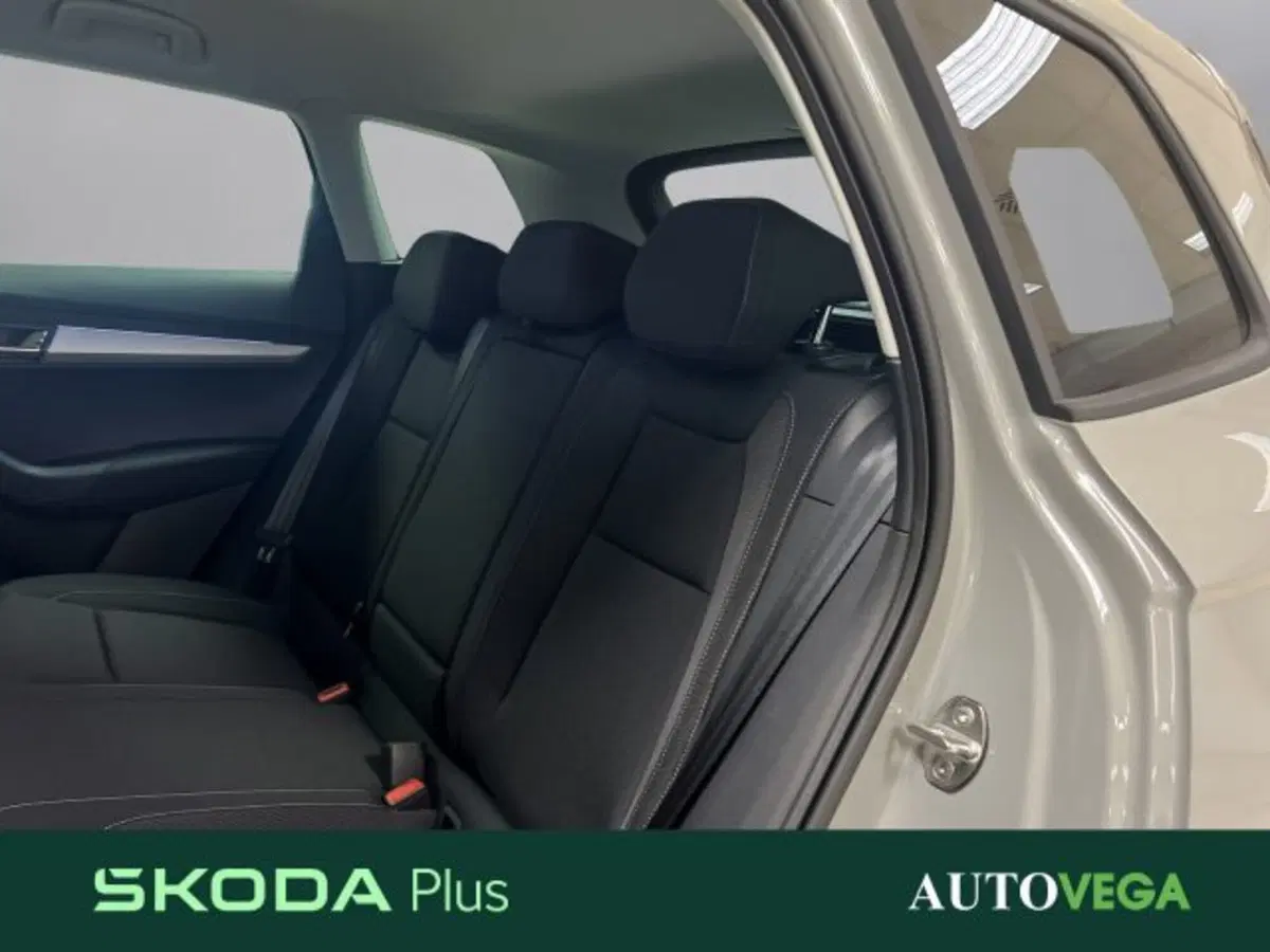 Skoda Karoq nuova a Vicenza (12)