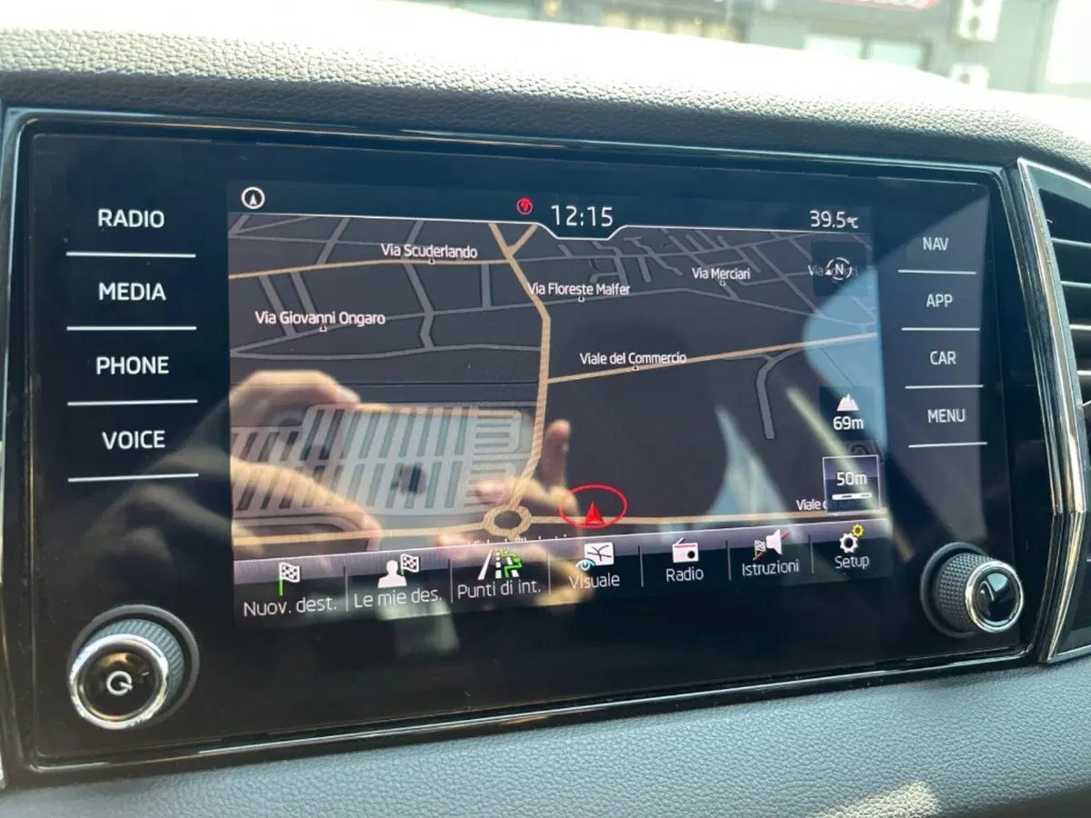 Skoda Karoq usata a Verona (11)