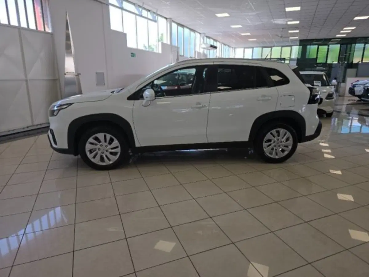 Suzuki S-Cross nuova a Reggio Emilia (2)