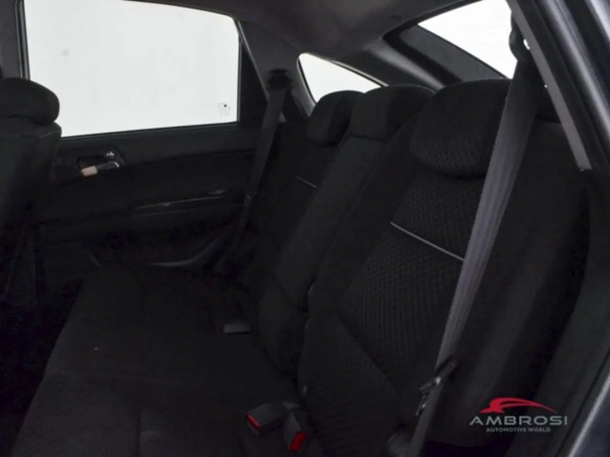 Ssangyong Actyon usata a Perugia (10)