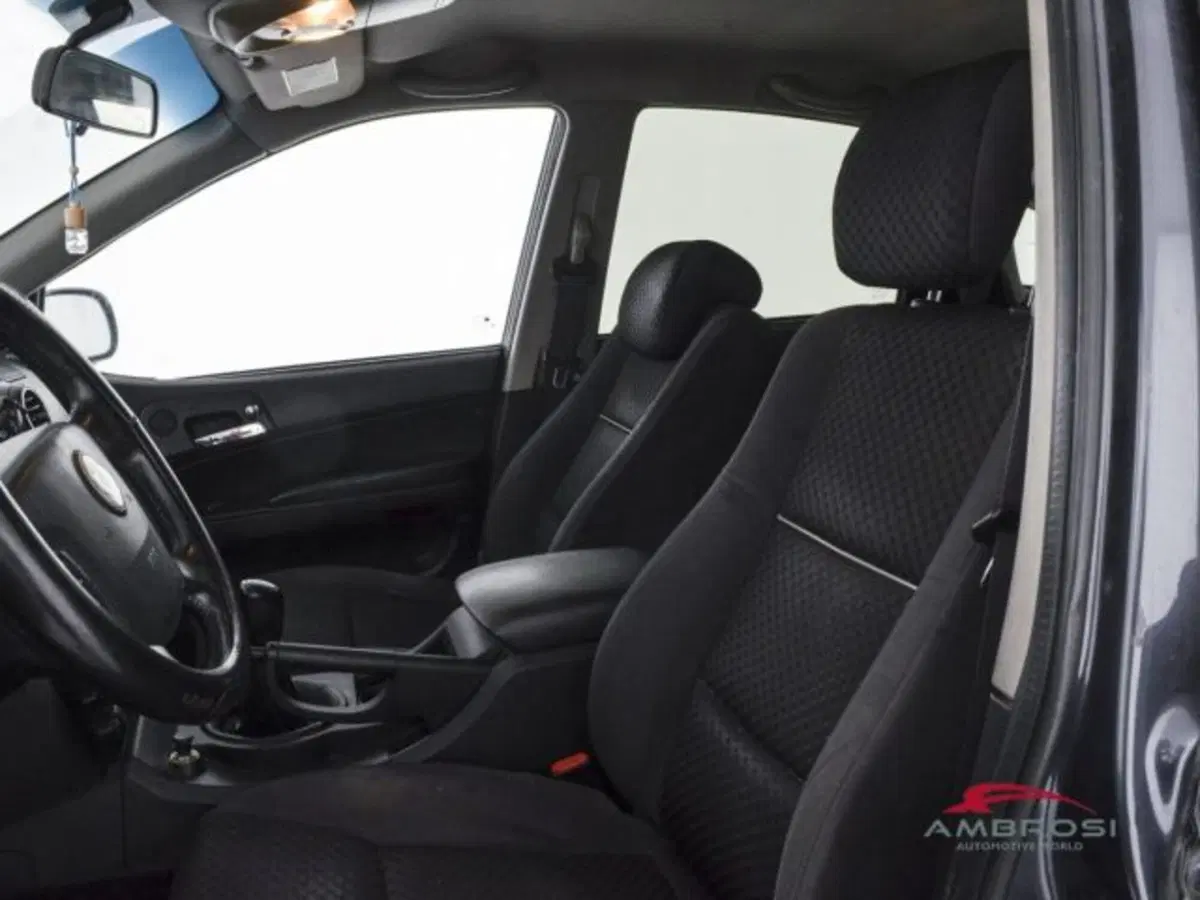 Ssangyong Actyon usata a Perugia (9)