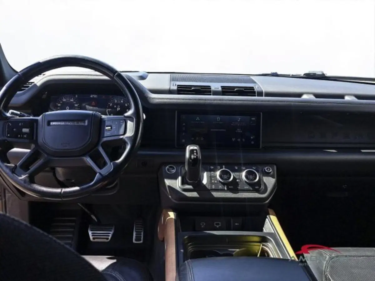 Land Rover Defender usata a Perugia (12)