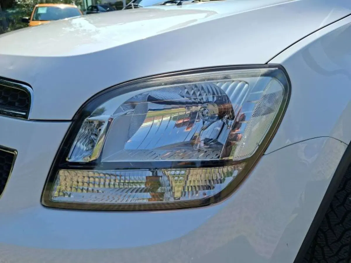 Chevrolet Orlando usata a Como (14)