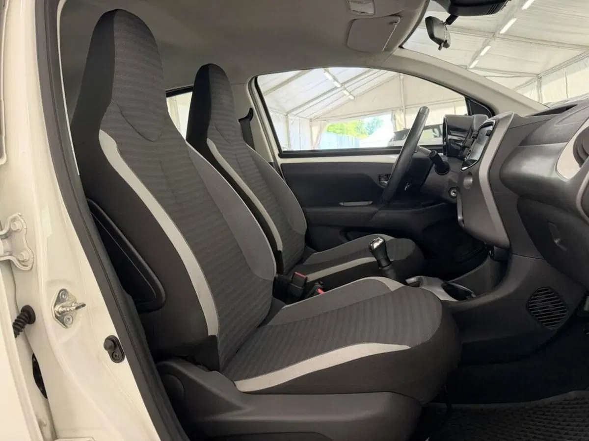 Toyota Aygo usata a Monza e Brianza (10)