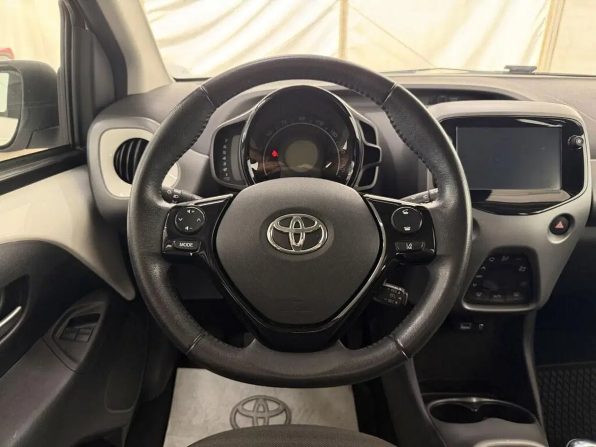 Toyota Aygo usata a Monza e Brianza (8)