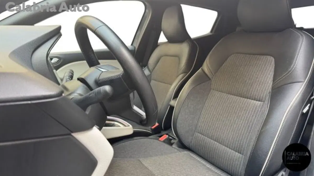 Renault Clio usata a Reggio Calabria (10)