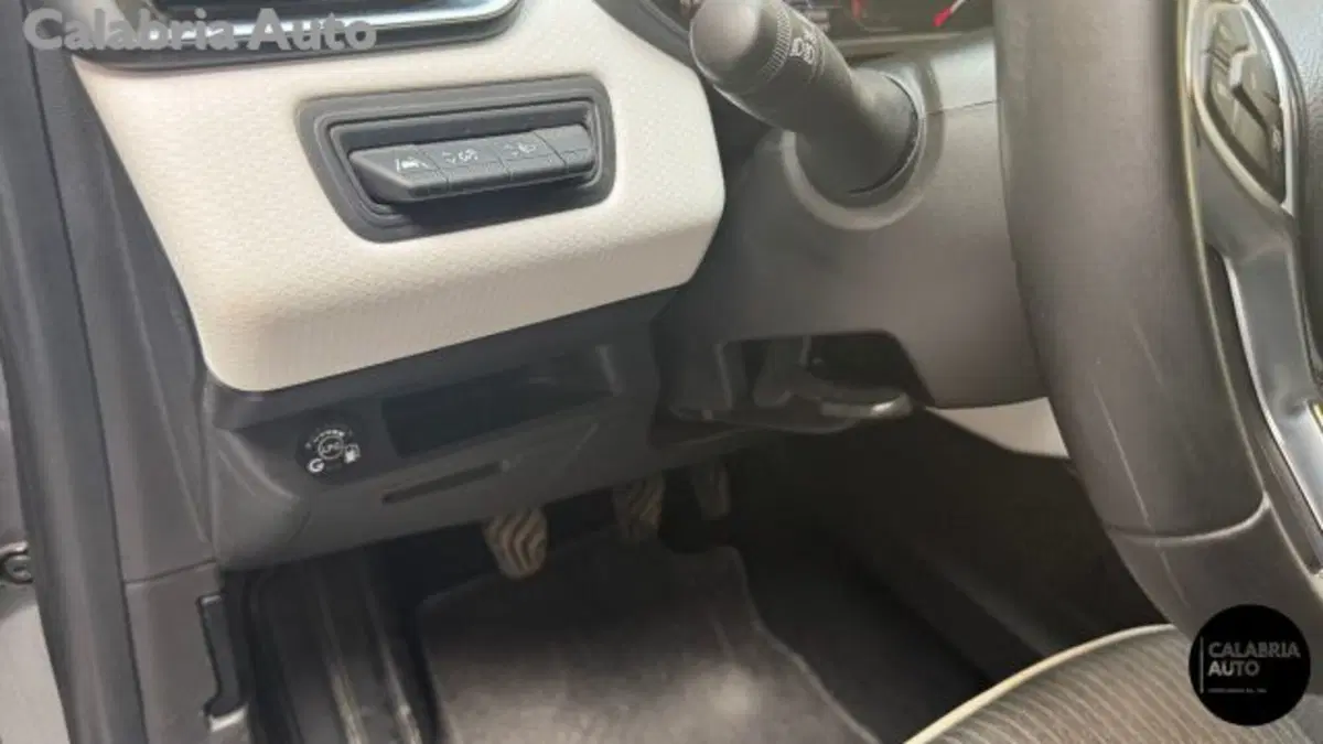 Renault Clio usata a Reggio Calabria (20)