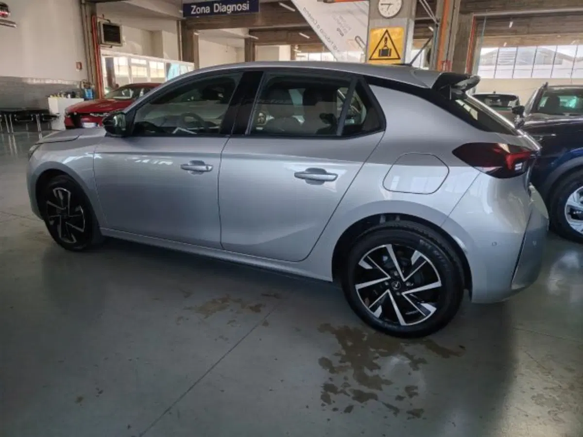 Opel Corsa usata a Forlì-Cesena (8)