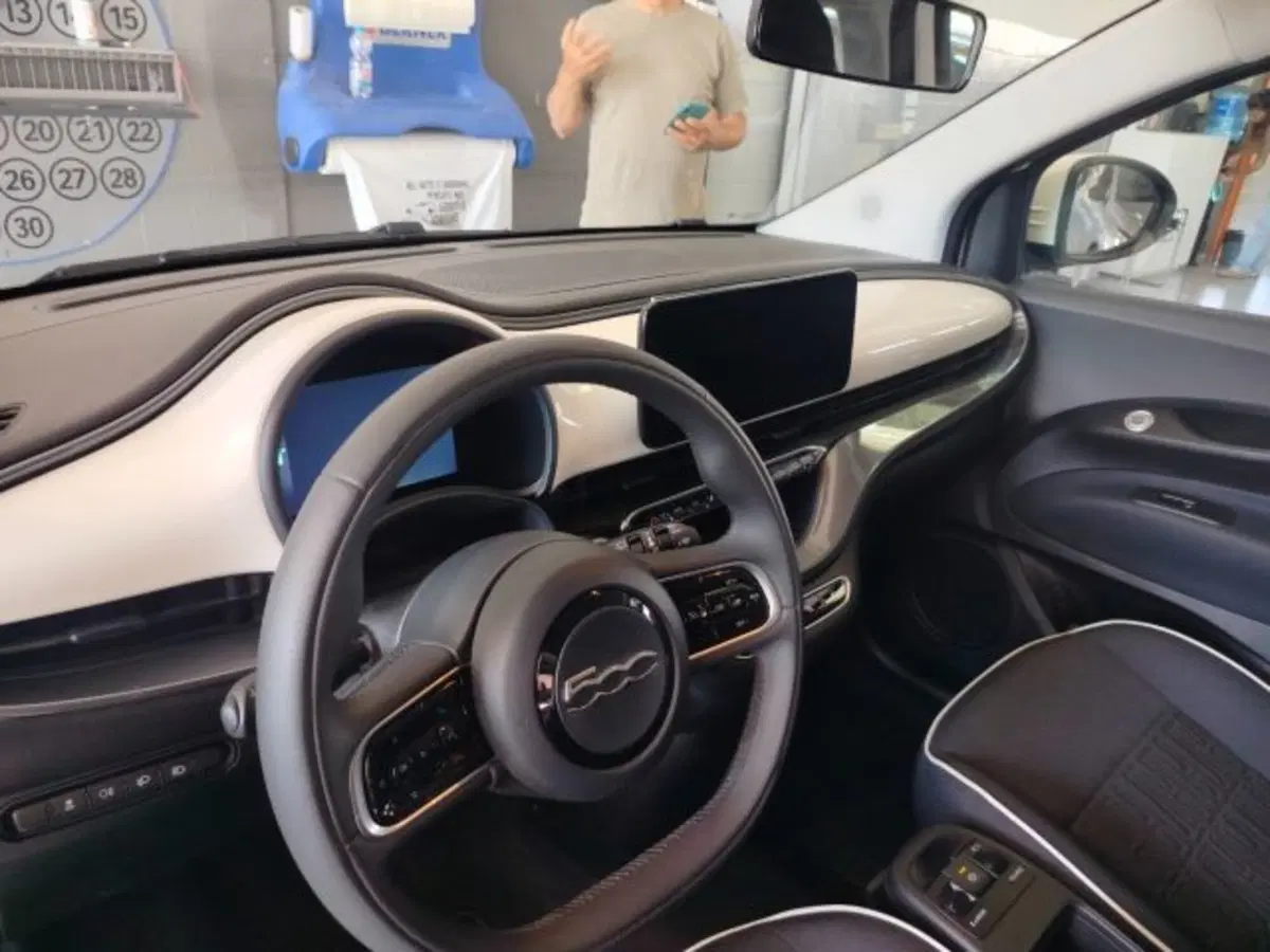 Fiat 500e usata a Forlì-Cesena (14)