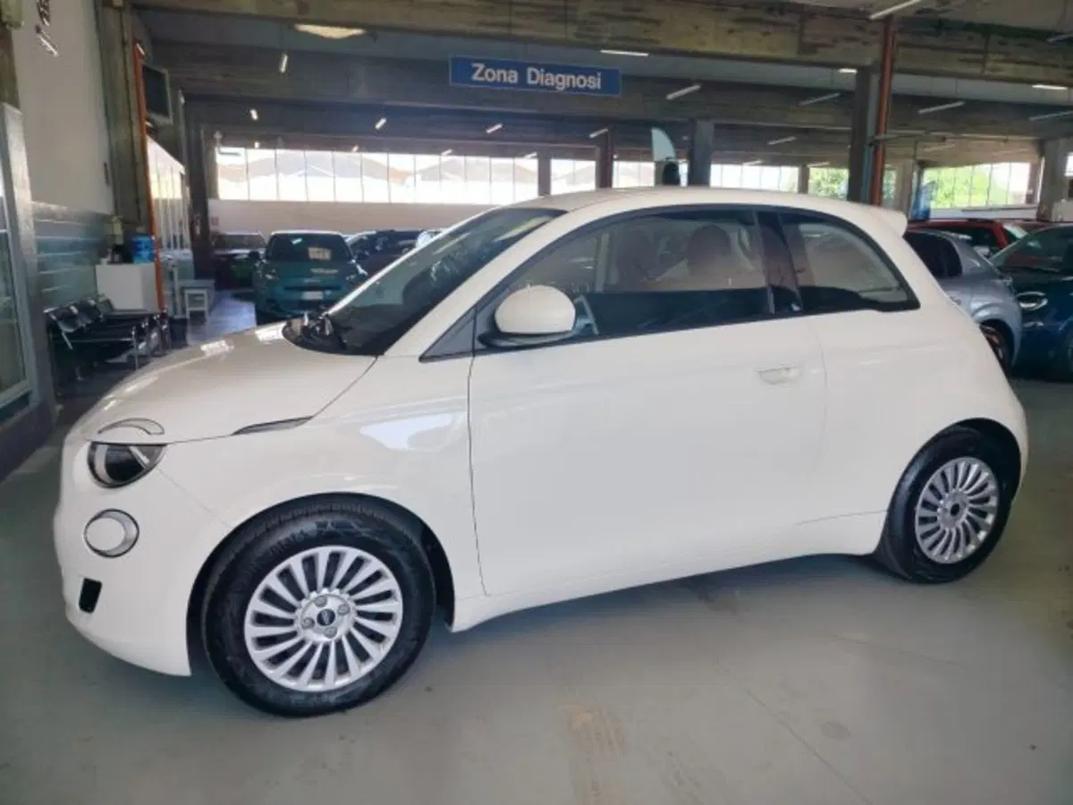 Fiat 500e usata a Forlì-Cesena (3)
