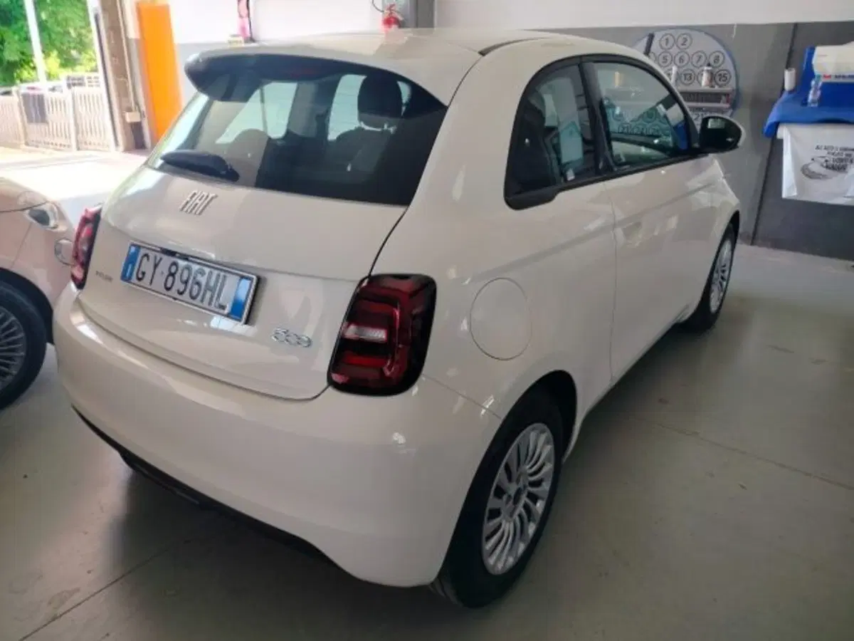Fiat 500e usata a Forlì-Cesena (7)