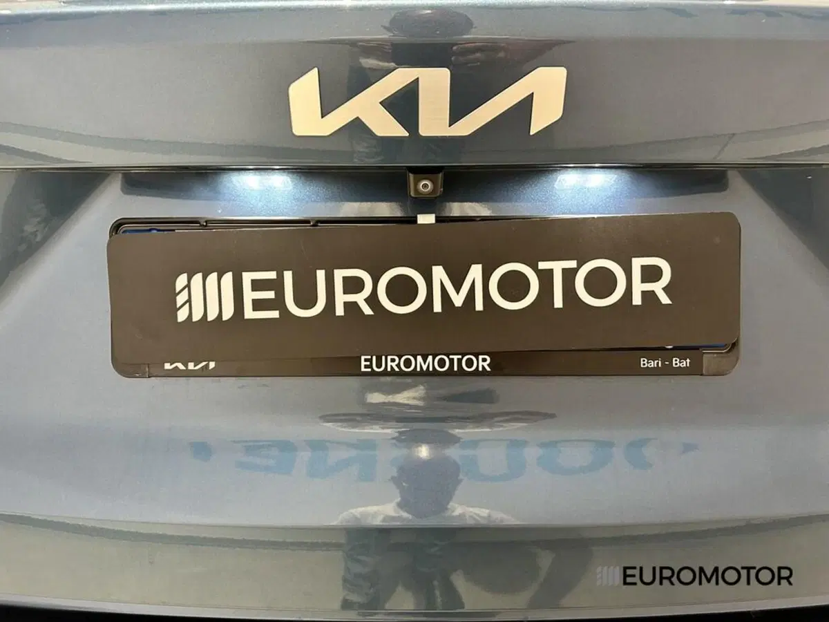 Kia Sorento usata a Bari (15)