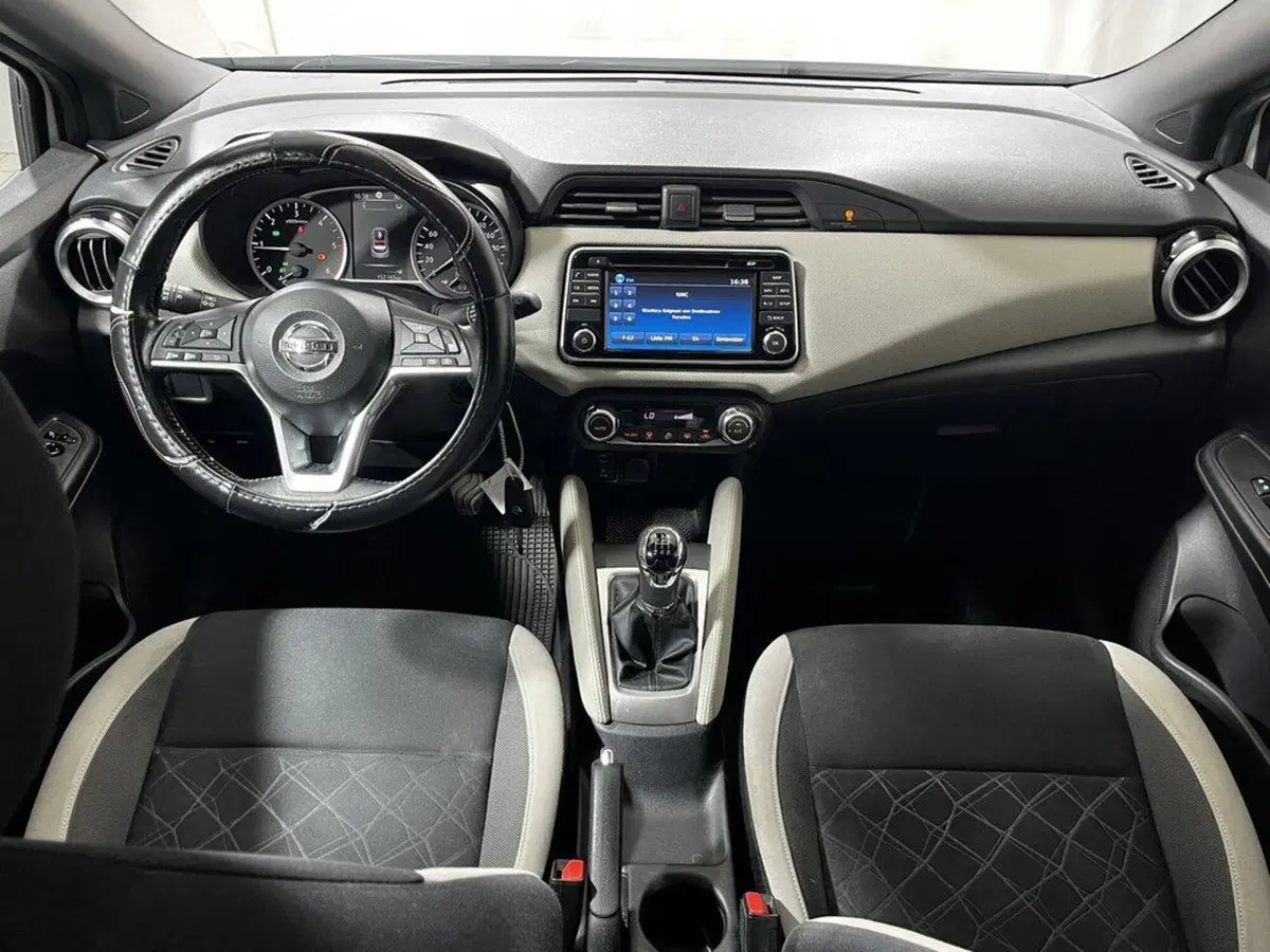 Nissan Micra usata a Sondrio (12)