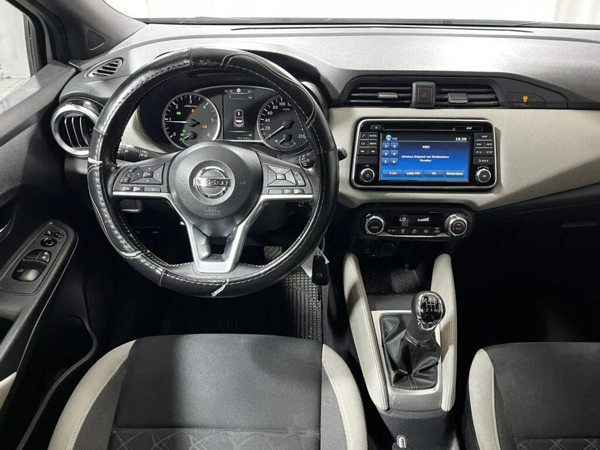 Nissan Micra usata a Sondrio (13)