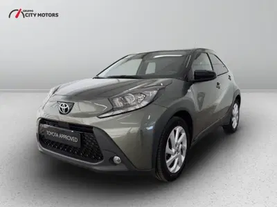 Toyota Aygo X 1.0 Trend Air 72cv s-cvt del 2022 usata a Monza