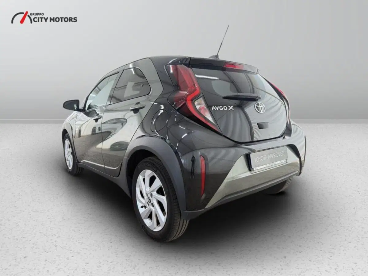Toyota Aygo X usata a Monza e Brianza (5)
