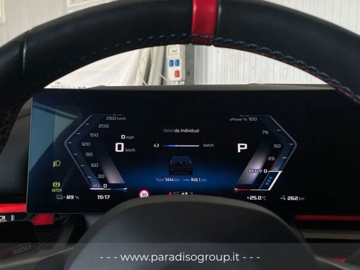 BMW i5 Touring usata a Catanzaro (17)