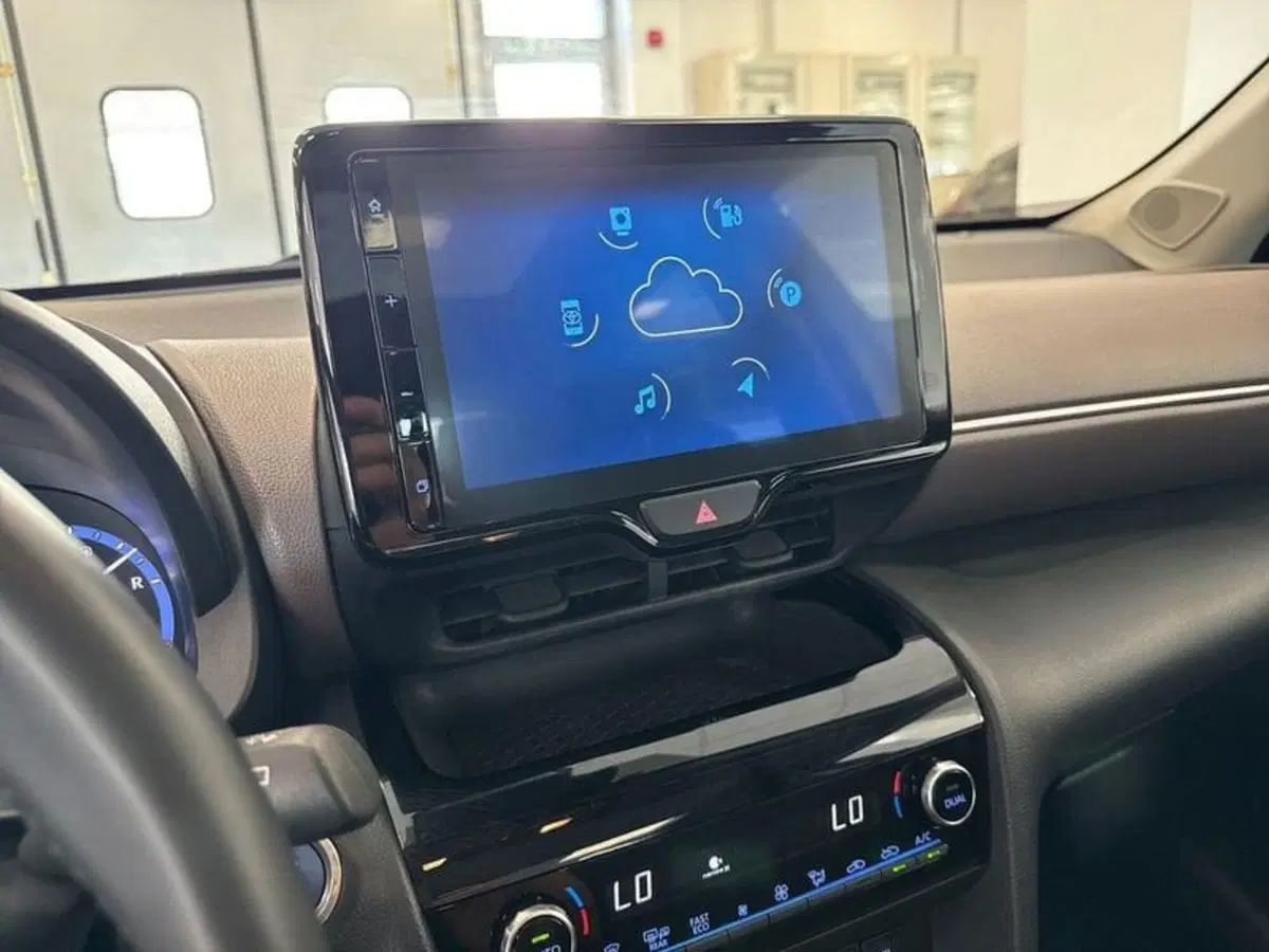 Toyota Yaris Cross usata a Prato (15)