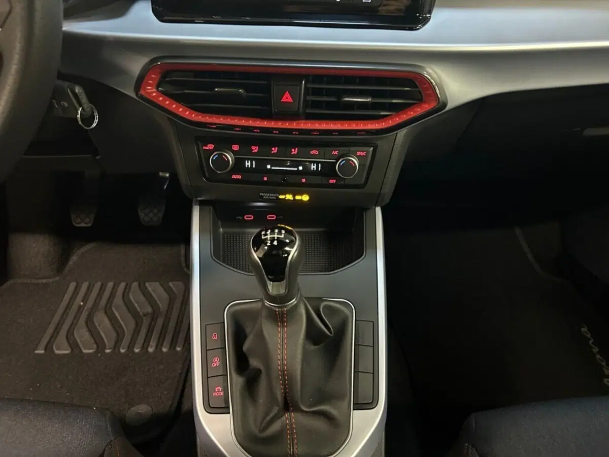 SEAT Arona usata a Verona (9)