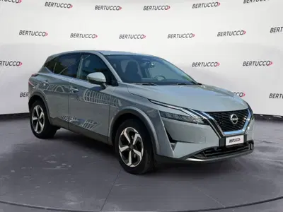 Nissan Qashqai 1.3 mhev N-Connecta 4wd 158cv xtronic del 2024 usata a Verona