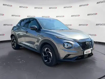 Nissan Juke 1.6 hev N-Connecta del 2023 usata a Verona