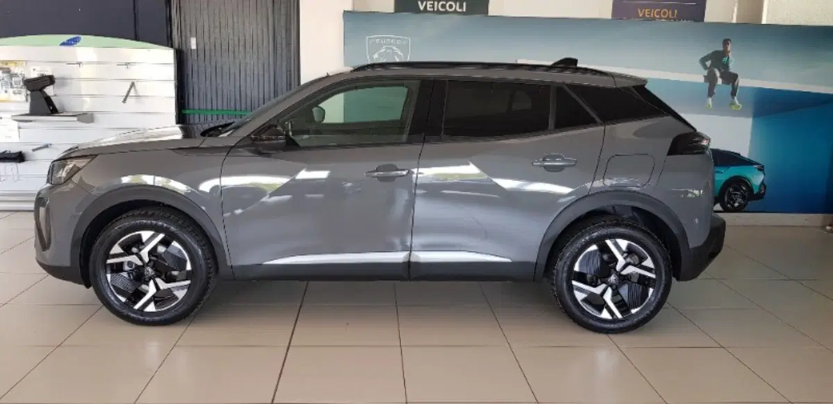 Peugeot 2008 nuova a Pordenone (7)