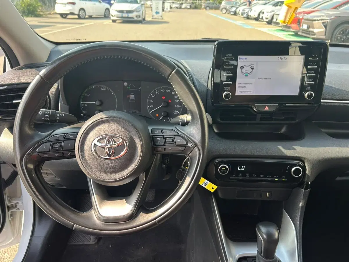 Toyota Yaris usata a Piacenza (13)