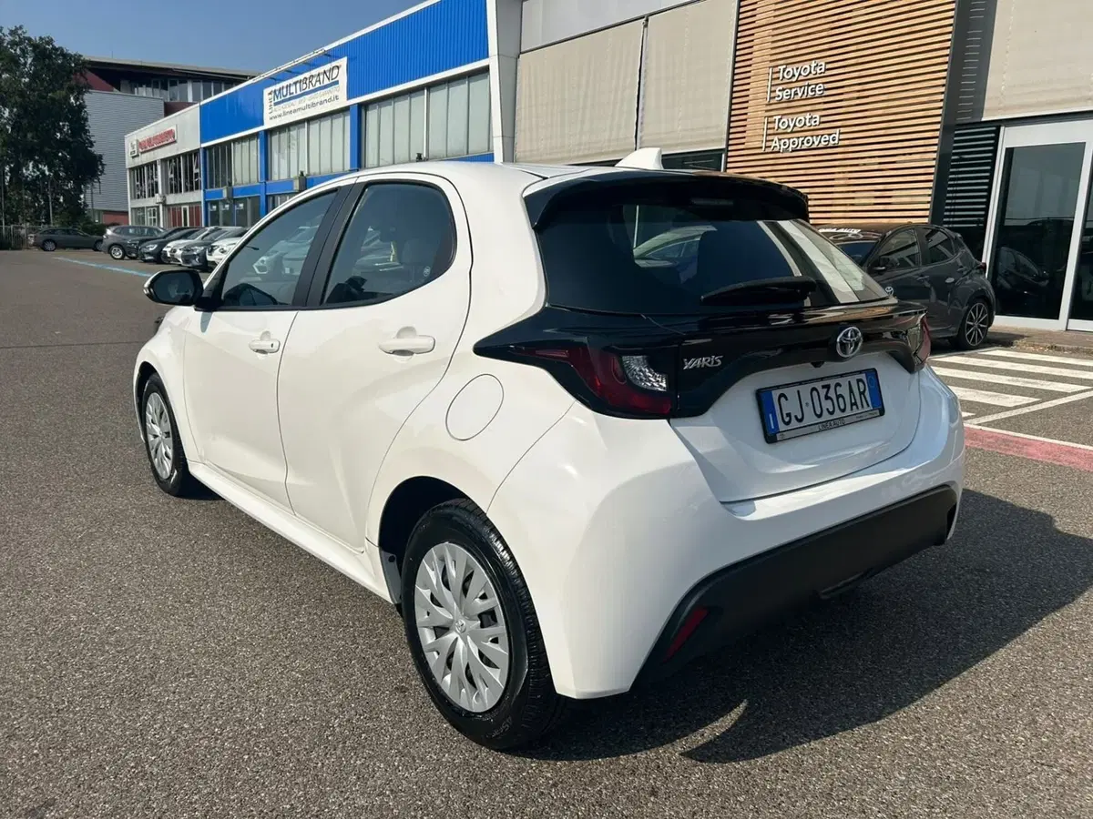 Toyota Yaris usata a Piacenza (4)