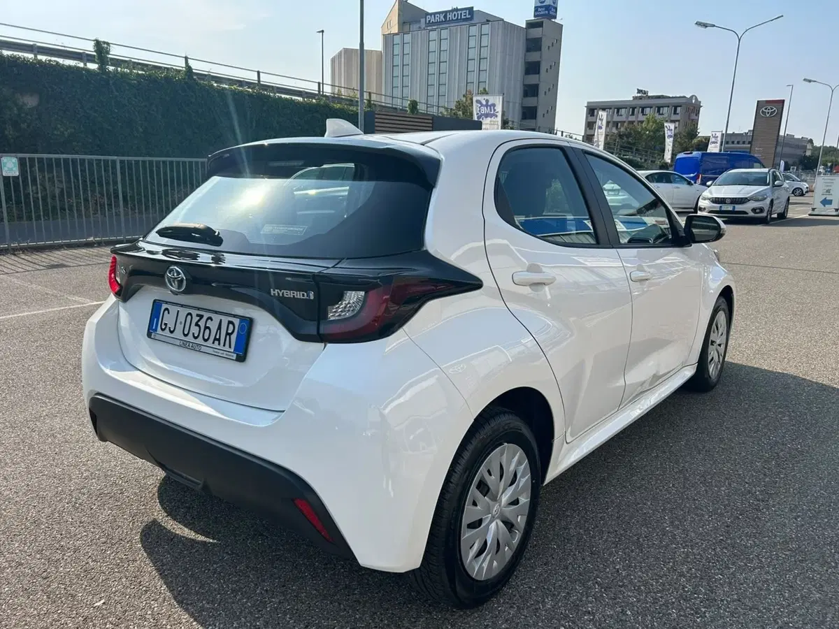 Toyota Yaris usata a Piacenza (6)
