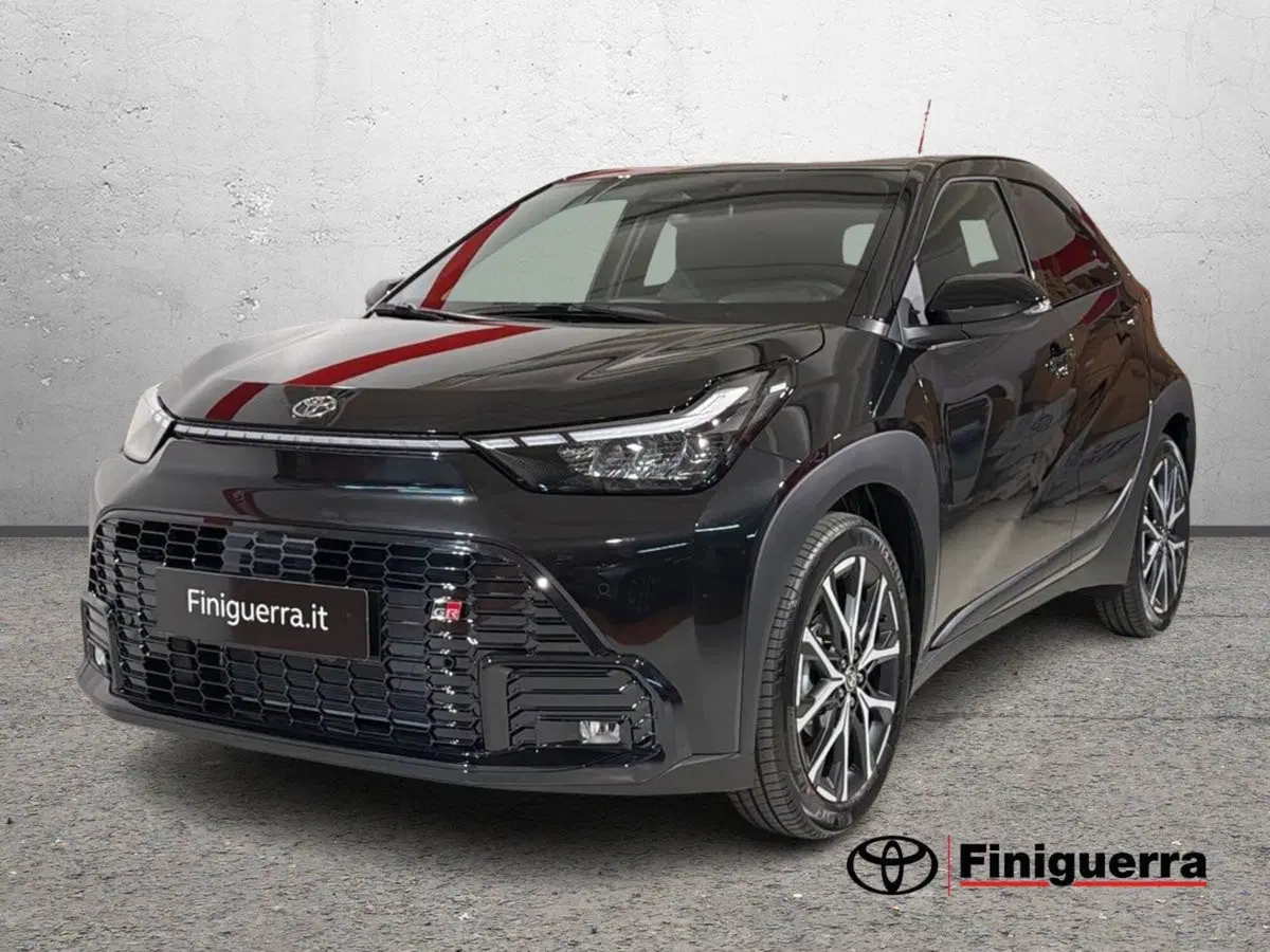 Toyota Aygo X nuova a Sondrio
