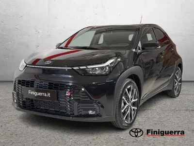 Toyota Aygo X 1.5 hybrid GR Sport e-cvt nuova a Poggiridenti