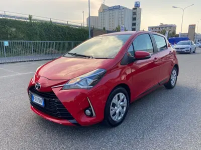 Toyota Yaris 1.0 5 porte Active del 2018 usata a Piacenza