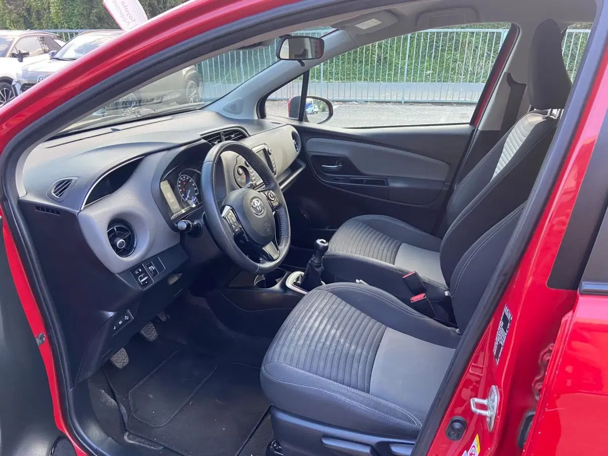 Toyota Yaris usata a Piacenza (17)