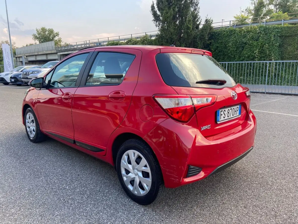 Toyota Yaris usata a Piacenza (7)