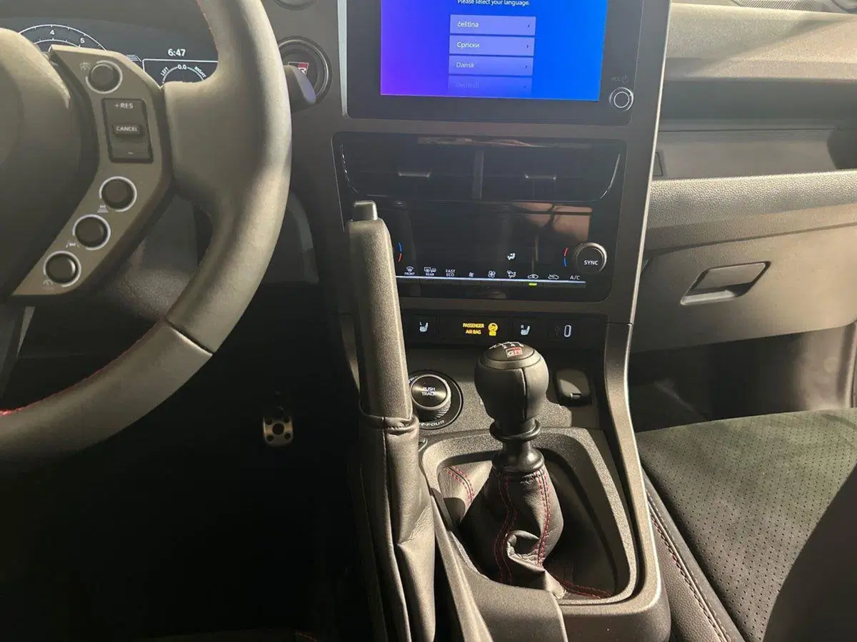 Toyota GR Yaris nuova a Lecco (14)