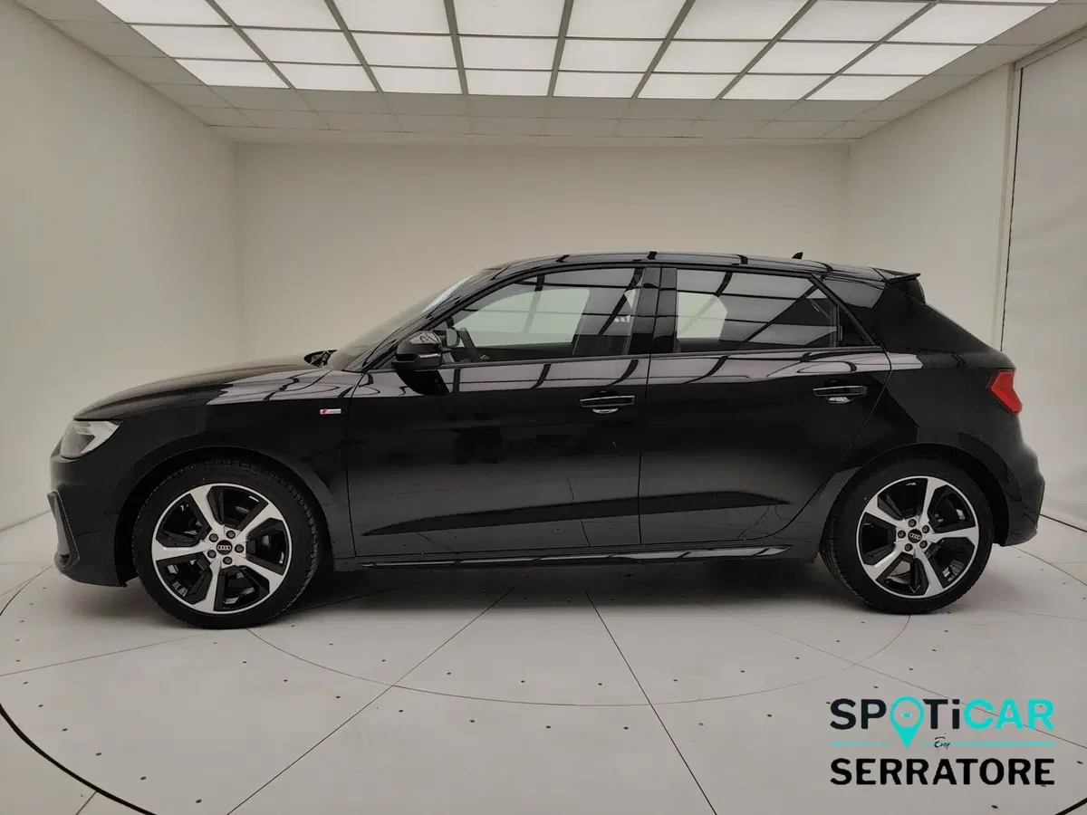 Audi A1 Sportback nuova a Como (18)