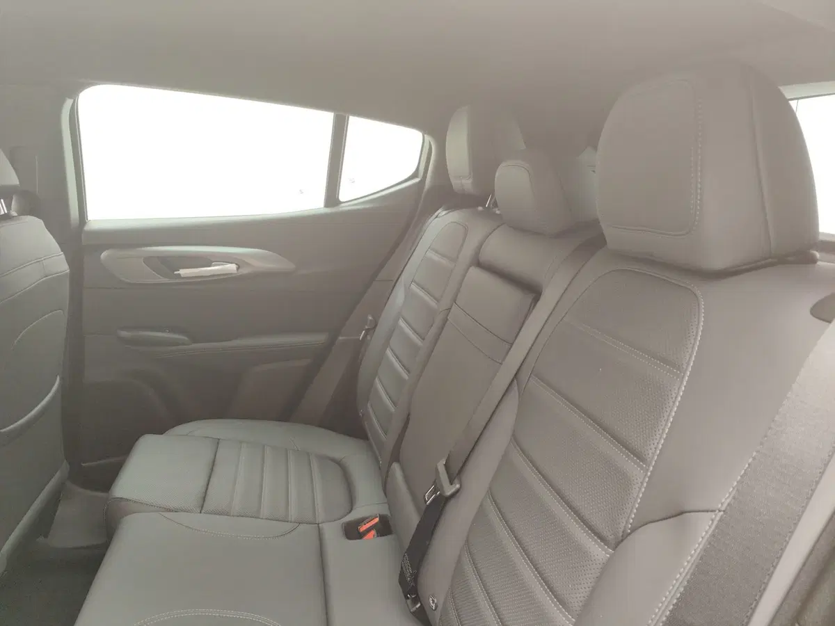 Alfa Romeo Tonale nuova a Como (11)