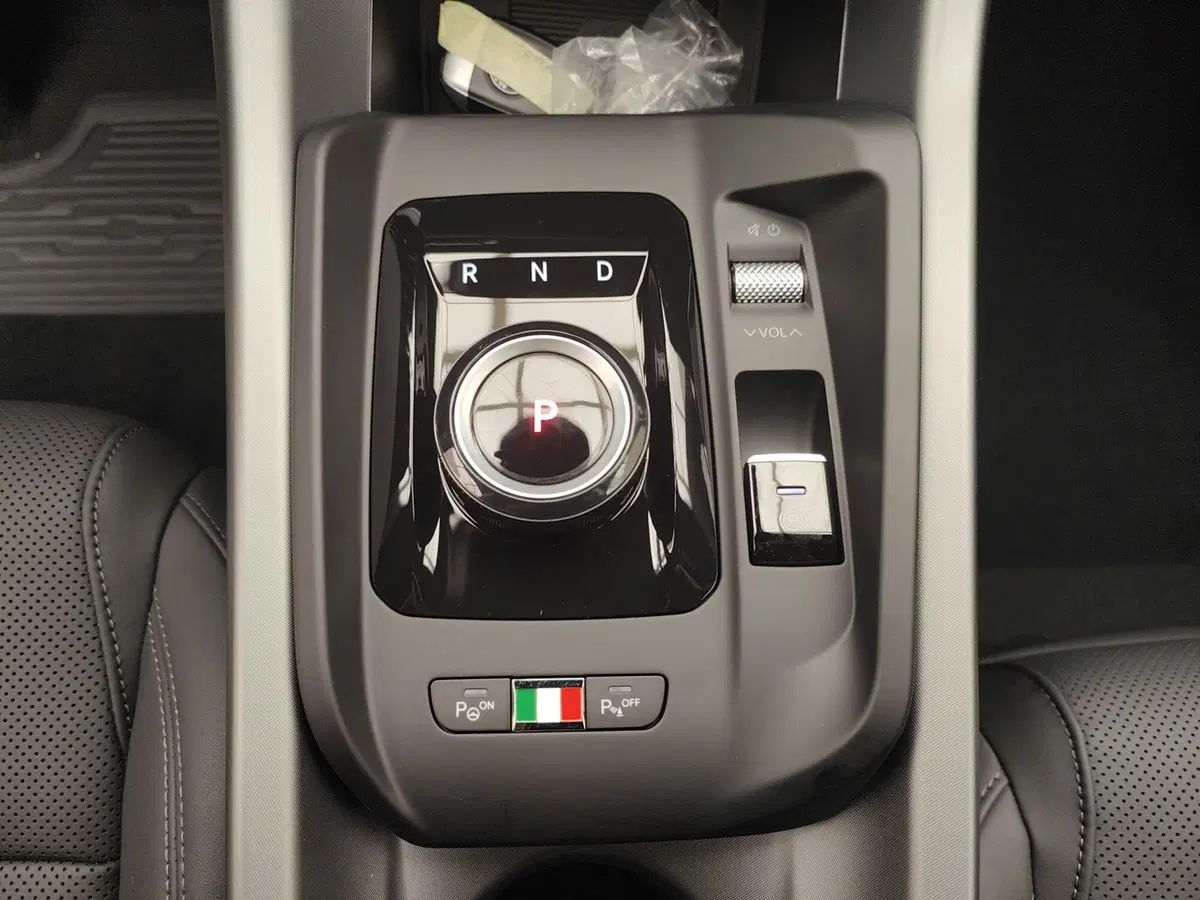 Alfa Romeo Tonale nuova a Como (18)