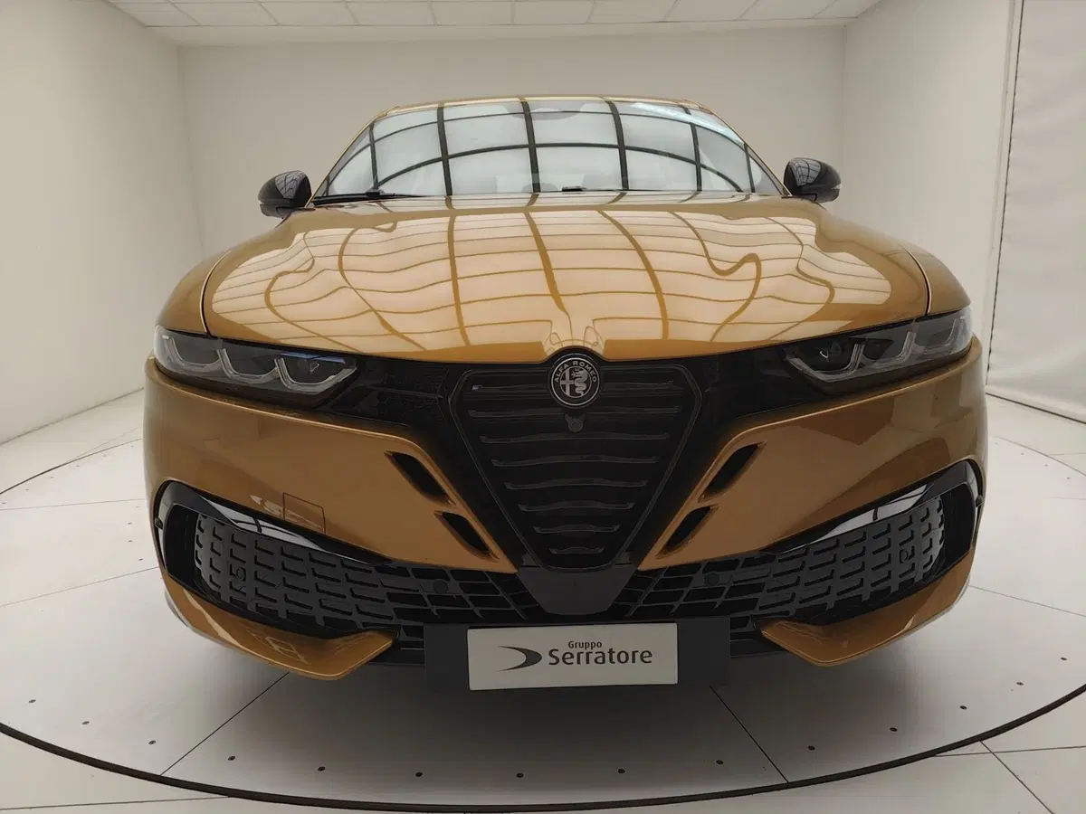 Alfa Romeo Tonale nuova a Como (2)