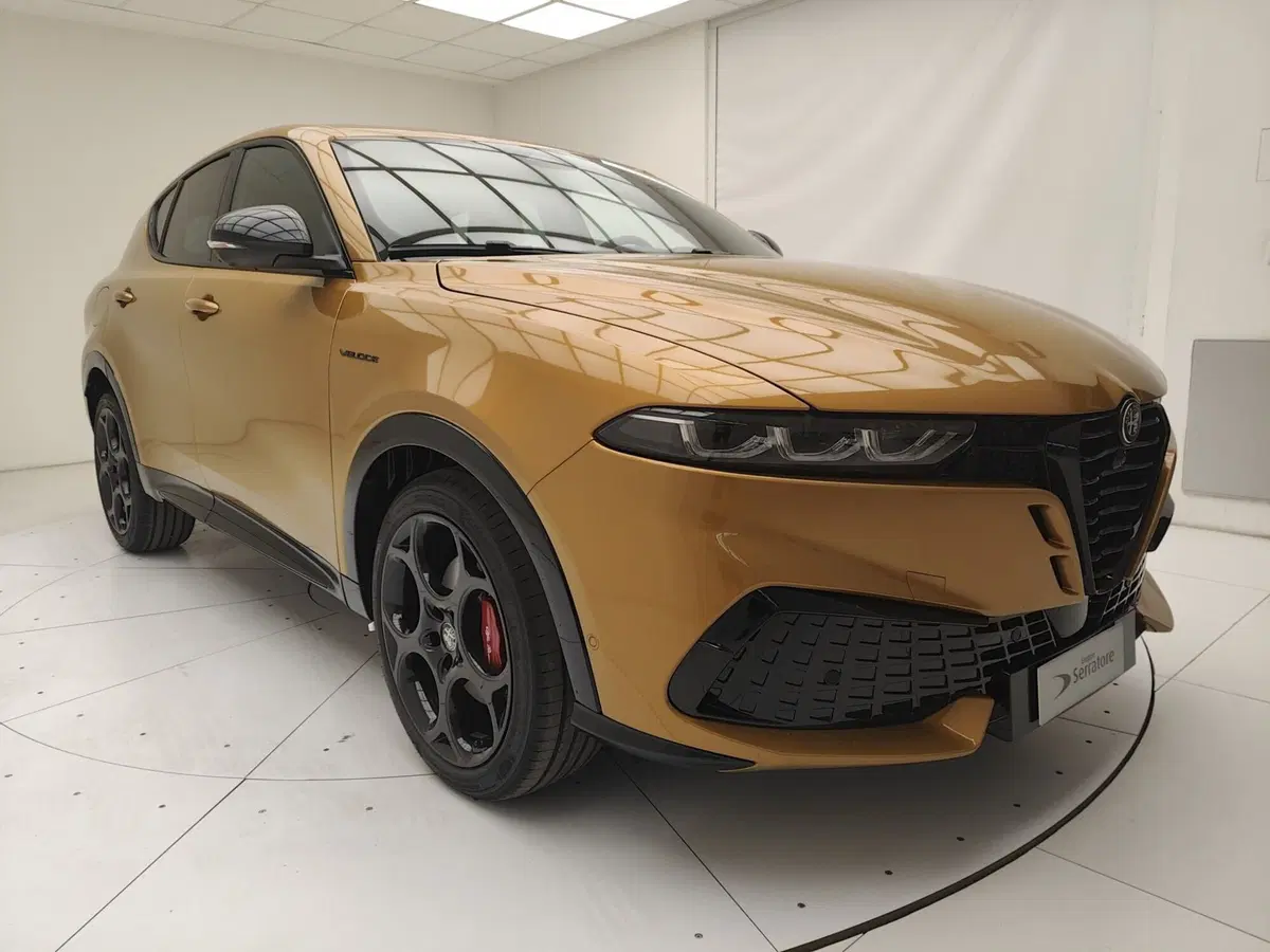 Alfa Romeo Tonale nuova a Como (3)