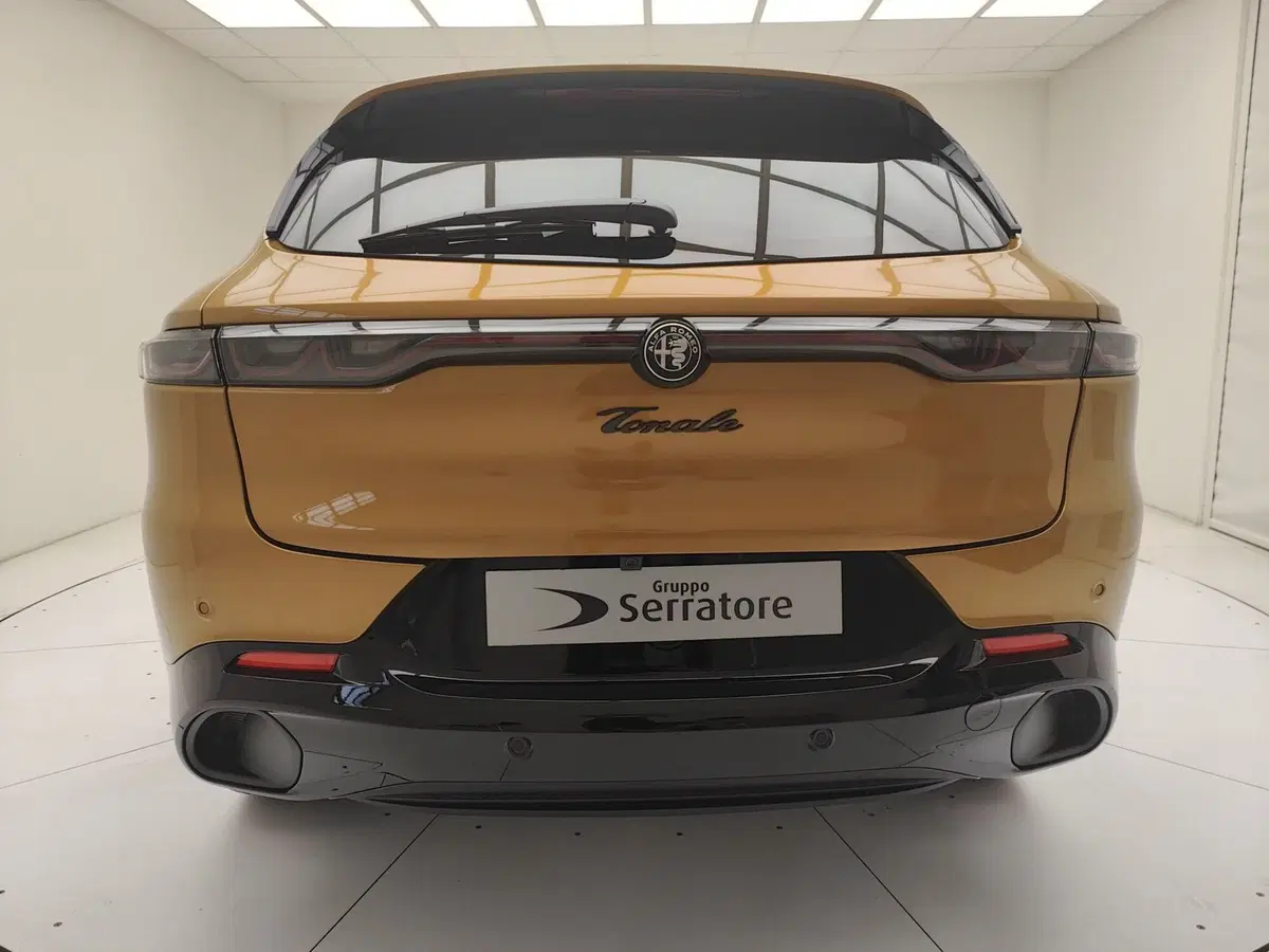 Alfa Romeo Tonale nuova a Como (5)
