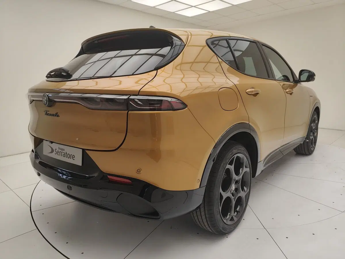 Alfa Romeo Tonale nuova a Como (6)