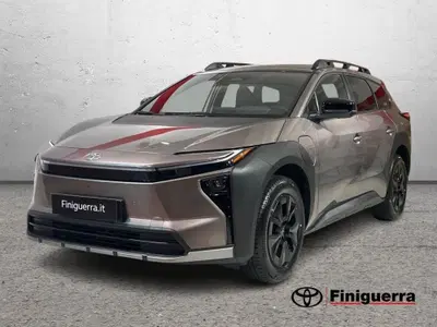 Toyota bZ4X 73,1 kWh Icon fwd nuova a Civate