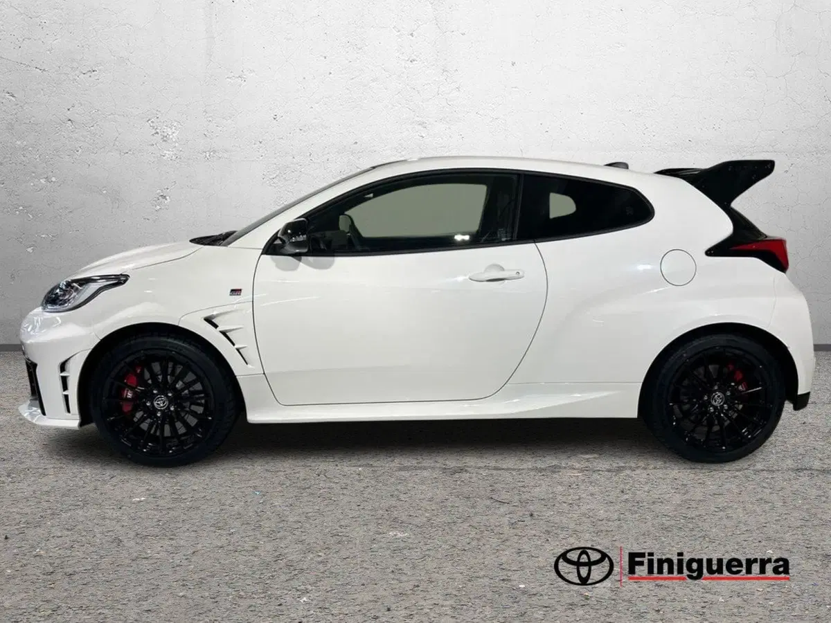 Toyota GR Yaris nuova a Lecco (6)