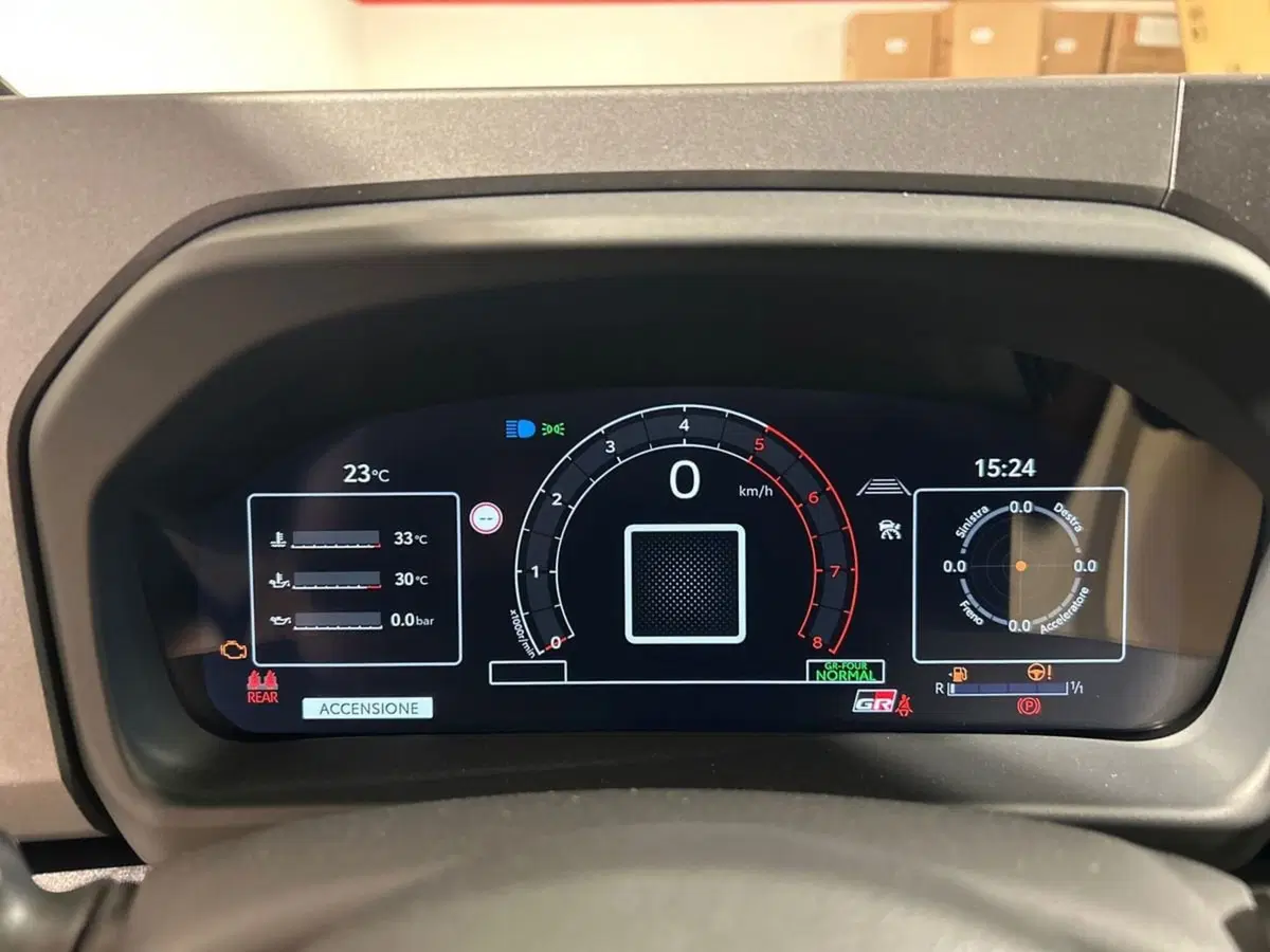 Toyota GR Yaris nuova a Lecco (9)