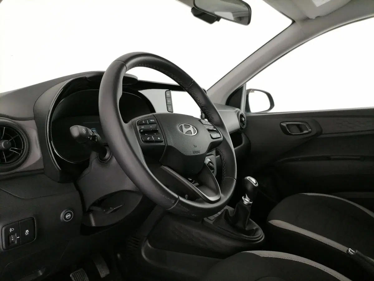 Hyundai i10 usata a Roma (10)