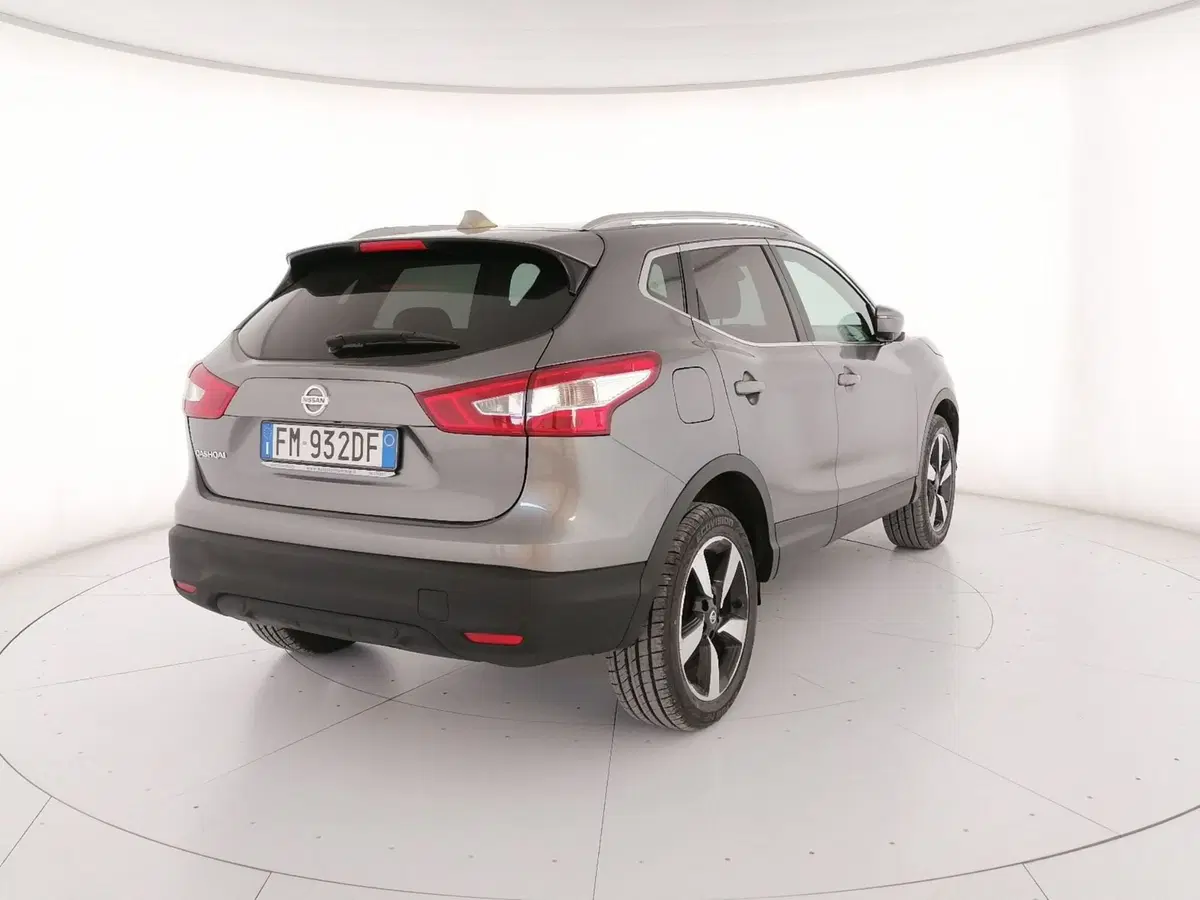 Nissan Qashqai usata a Roma (2)